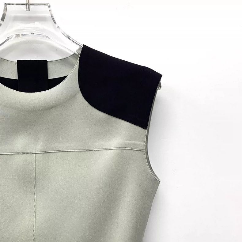 Louis Vuitton Louis Vuitton Colorblock Sleeveless Top Size ONE SIZE - 3 Thumbnail