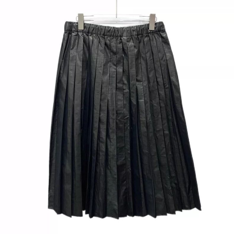 Brunello Cucinelli Brunello Cucinelli Black Pleated Skirt Size 42 Size 42" / US 20 - 2 Thumbnail