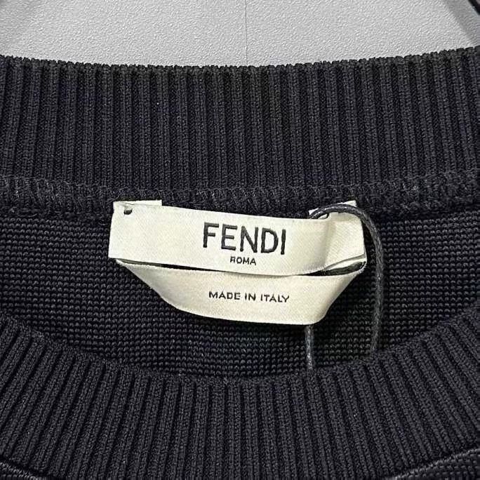 Fendi FENDI Signature Black Sweatshirt with Design Size L / US 10 / IT 46 - 7 Thumbnail