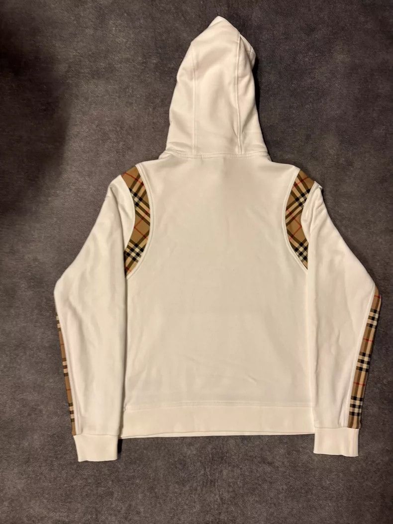 Burberry Burberry Hooded Sweatshirt with Plaid Accents Size S / US 4 / IT 40 - 2 Thumbnail