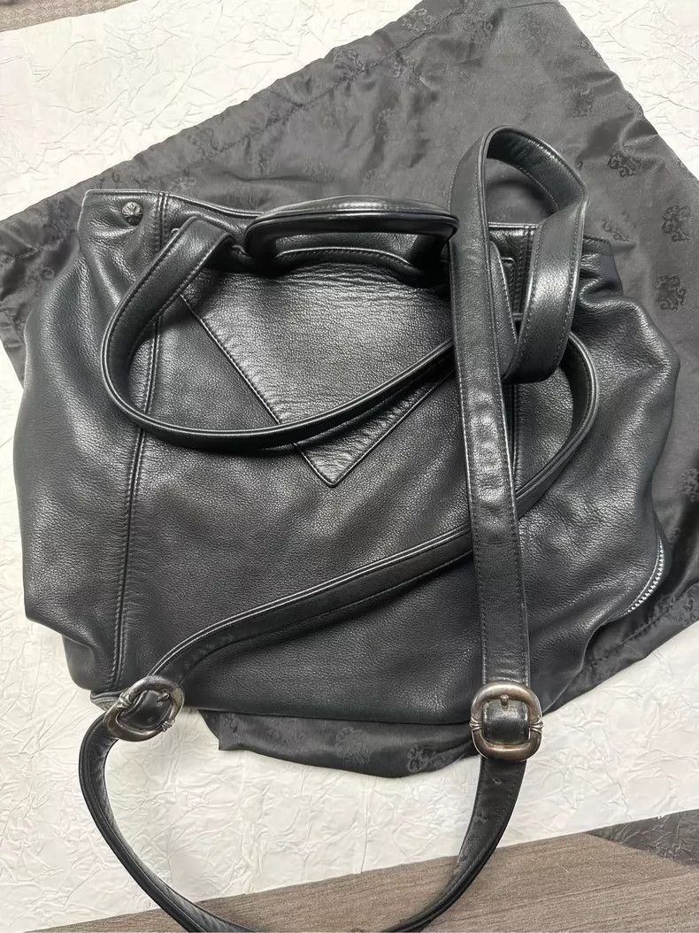 Chrome Hearts Chrome Hearts Black Leather Handbag with Silver Buckle Size ONE SIZE - 2 Thumbnail