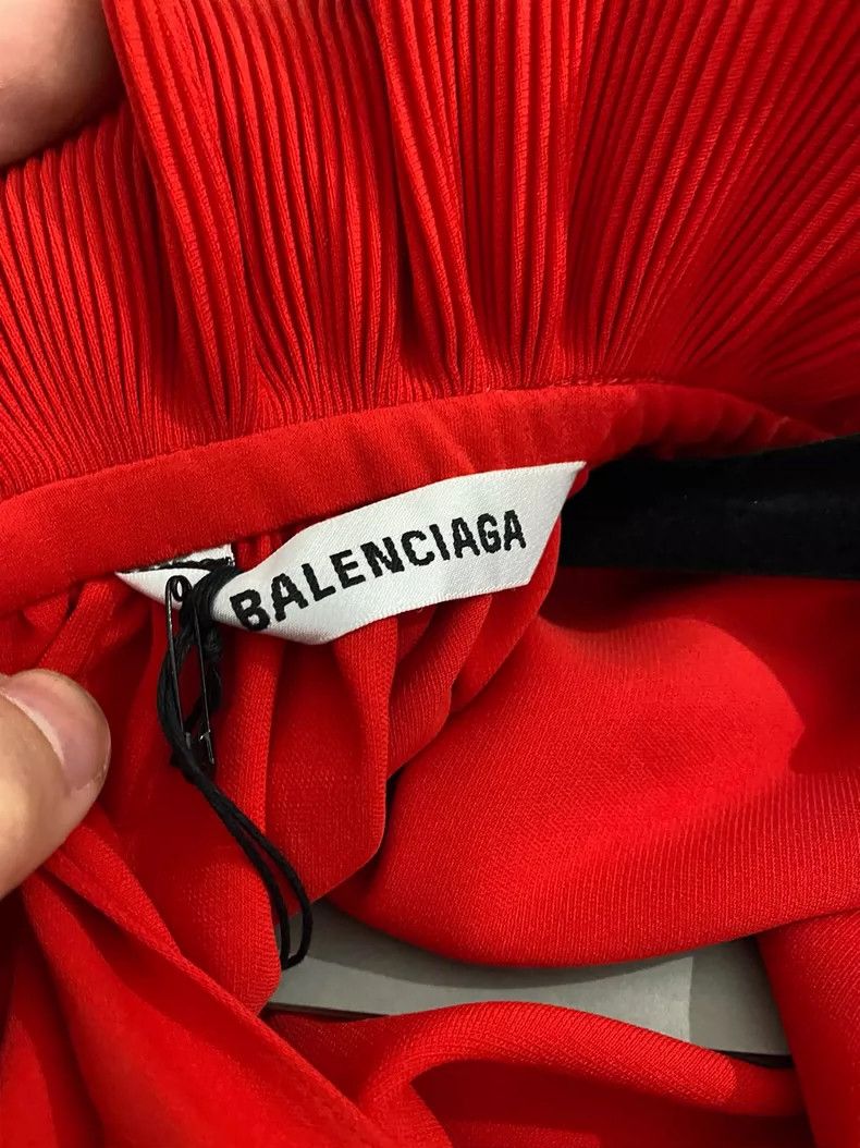 Balenciaga Red Balenciaga Women's Top with Unique Design Size L / US 10 / IT 46 - 9 Thumbnail