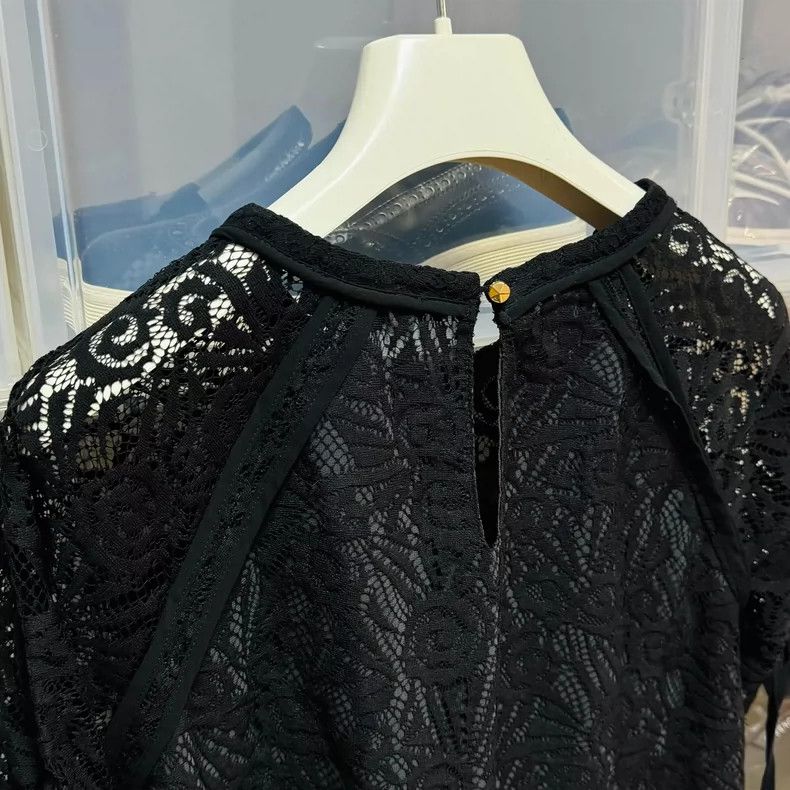 Juicy Couture Juicy Couture Black Lace Short Sleeve Top Size XS / US 0-2 / IT 36-38 - 4 Thumbnail