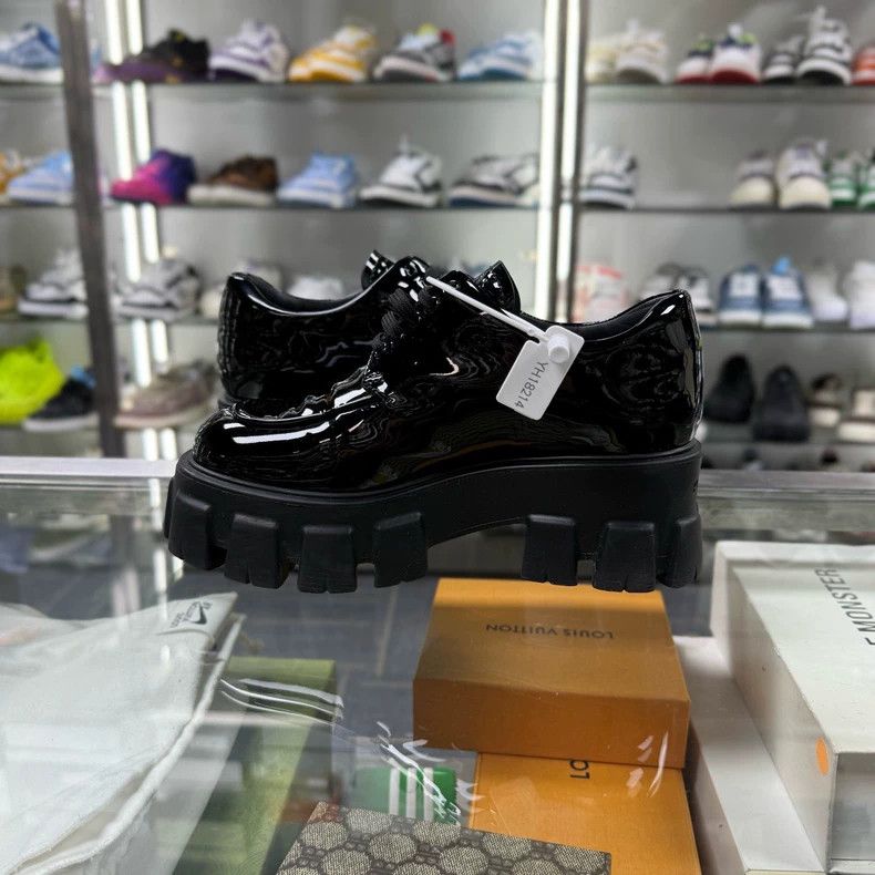 Prada PRADA Black Patent Leather Thick-Soled Loafers Size US 5 / IT 35 - 5 Thumbnail