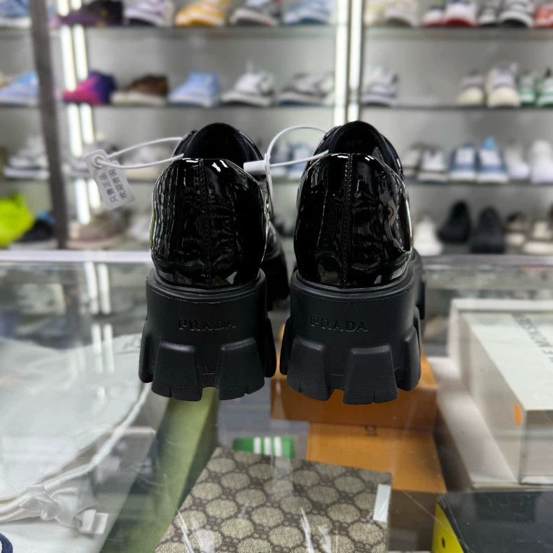 Prada PRADA Black Patent Leather Thick-Soled Loafers Size US 5 / IT 35 - 6 Thumbnail