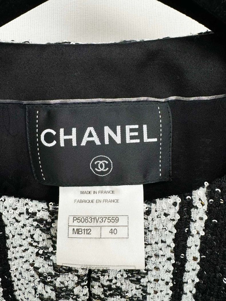 Chanel Chanel Handmade Sequin Jacket Size M / US 6-8 / IT 42-44 - 2 Thumbnail