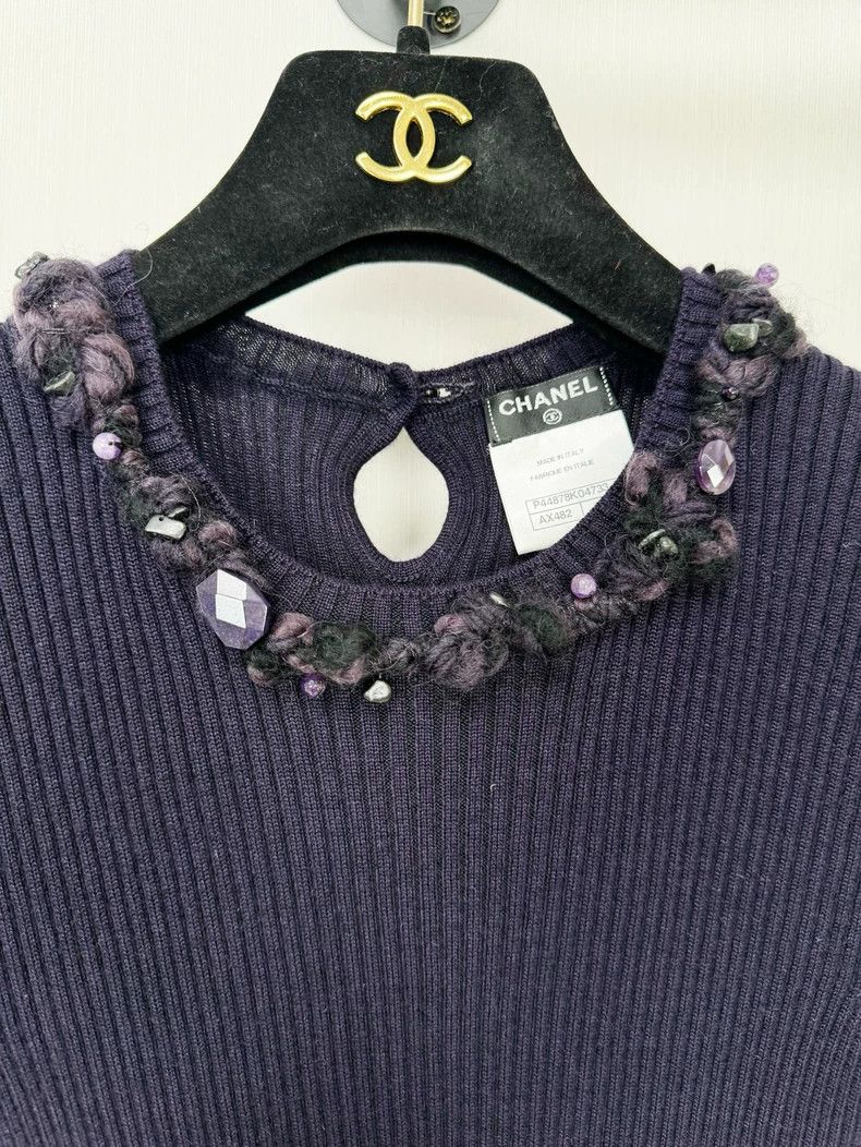 Chanel Purple Fitted Chanel Sweater with Embellished Collar Size M / US 6-8 / IT 42-44 - 2 Thumbnail