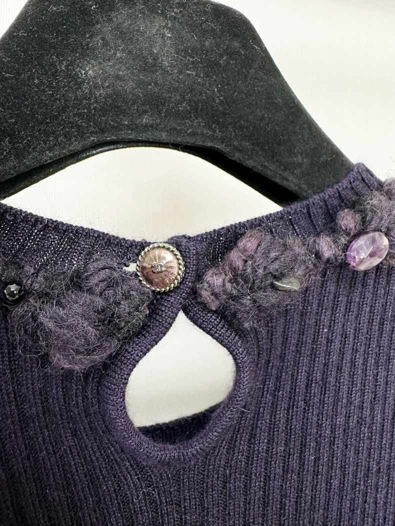 Chanel Purple Fitted Chanel Sweater with Embellished Collar Size M / US 6-8 / IT 42-44 - 6 Thumbnail