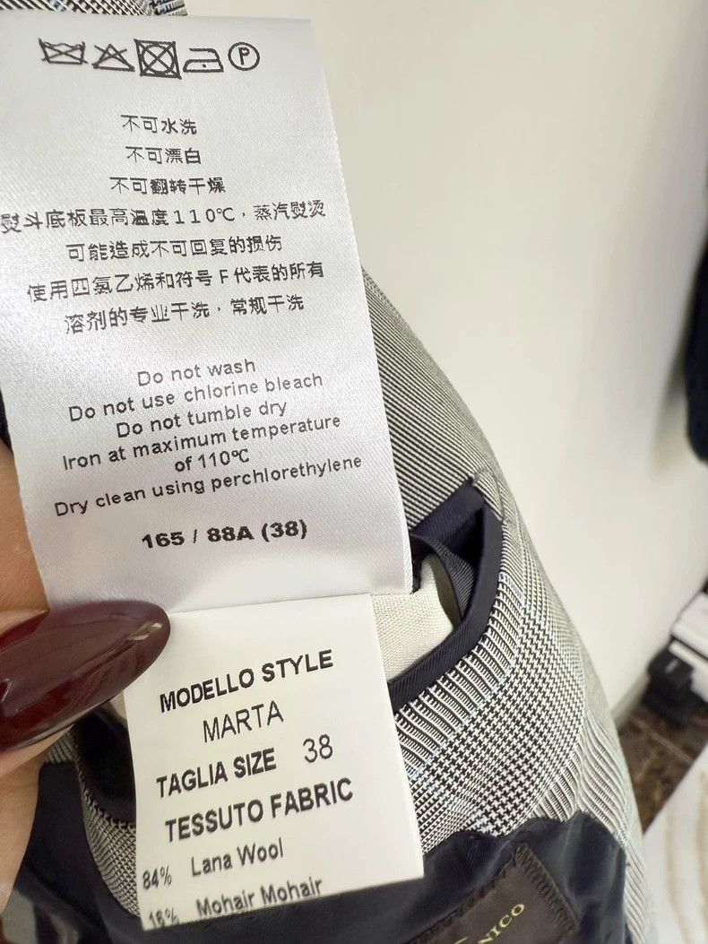 Ermenegildo Zegna Italian Wool Blazer with Checked Pattern Size M / US 6-8 / IT 42-44 - 7 Thumbnail