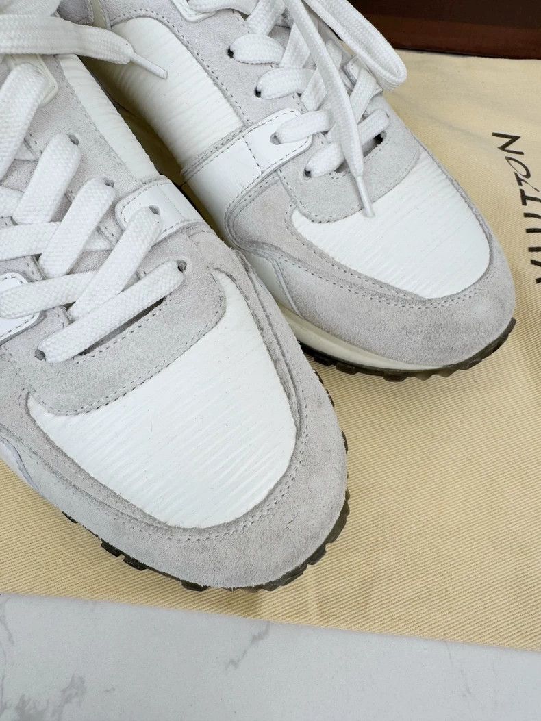 Louis Vuitton Louis Vuitton Sneakers Size 35 Very New Size US 5 / IT 35 - 3 Thumbnail