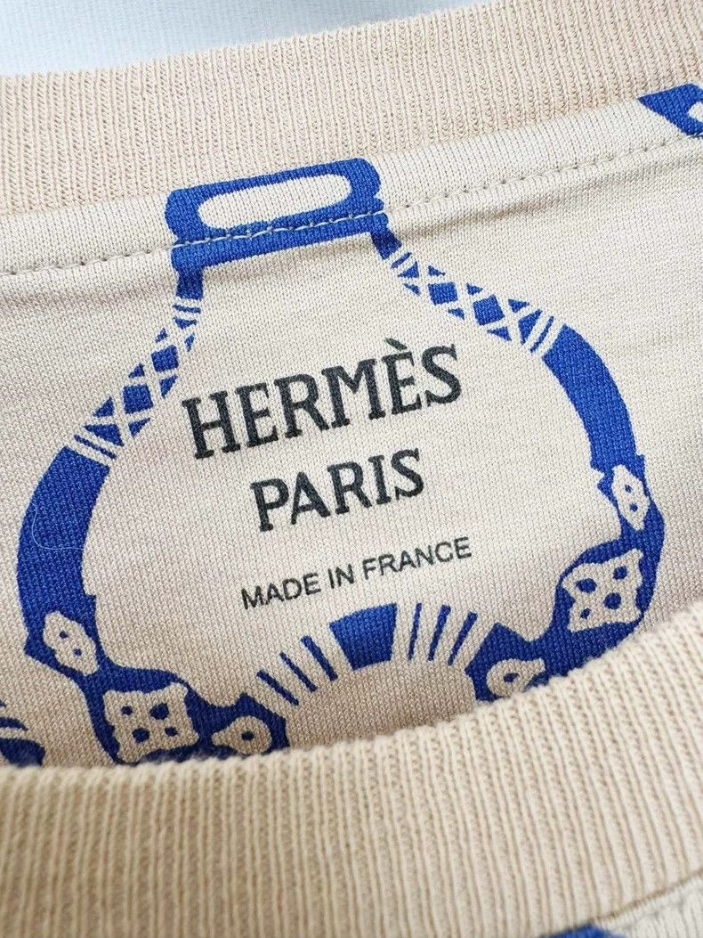 Hermes Hermès Beige Short Sleeve Top with Pattern Size S / US 4 / IT 40 - 2 Thumbnail