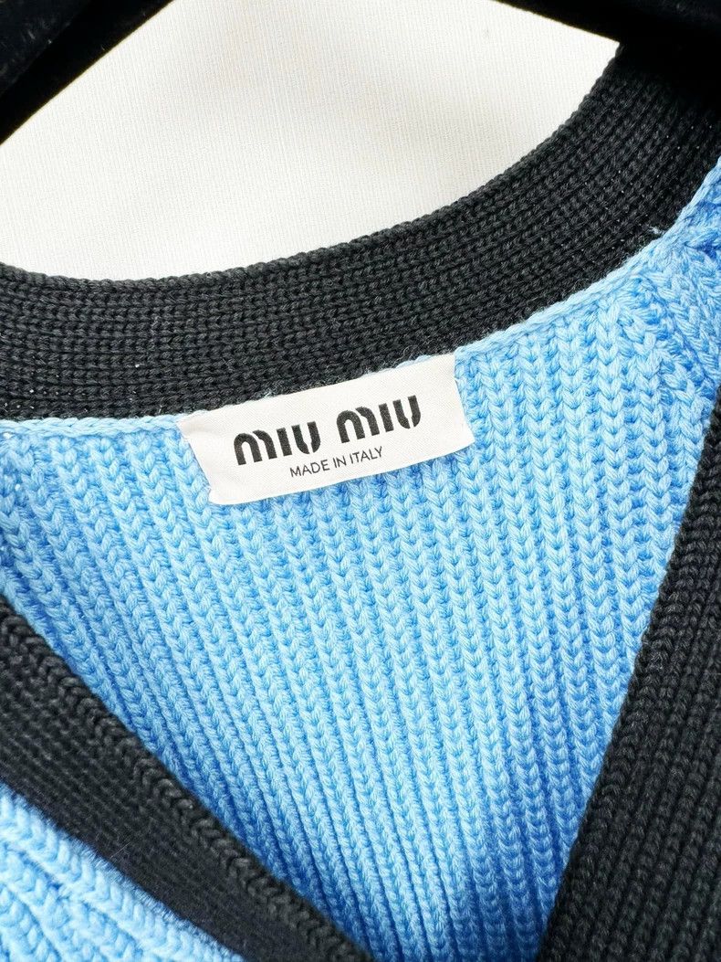 Prada Miu Miu Blue Knit Cardigan, Nearly New Size M / US 6-8 / IT 42-44 - 2 Thumbnail