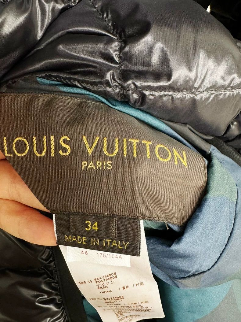Louis Vuitton Louis Vuitton Reversible Down Jacket with Fur Size XS / US 0-2 / IT 36-38 - 6 Thumbnail