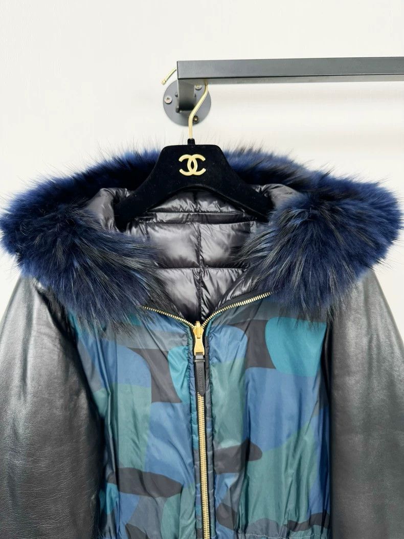 Louis Vuitton Louis Vuitton Reversible Down Jacket with Fur Size XS / US 0-2 / IT 36-38 - 3 Thumbnail