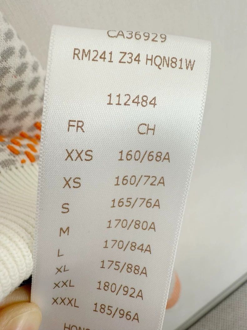 Louis Vuitton Louis Vuitton Checkered Orange and White Sweater Size XL / US 12-14 / IT 48-50 - 6 Thumbnail