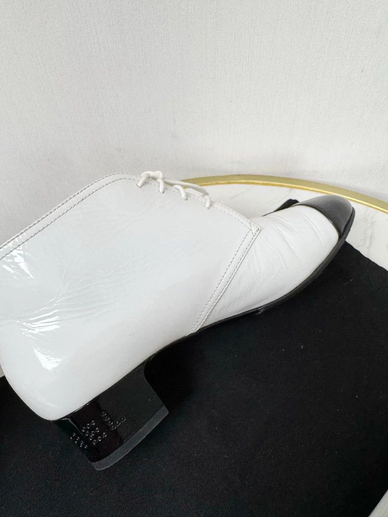Chanel Chanel White and Black Ankle Boots Size 36 Size US 6 / IT 36 - 4 Thumbnail