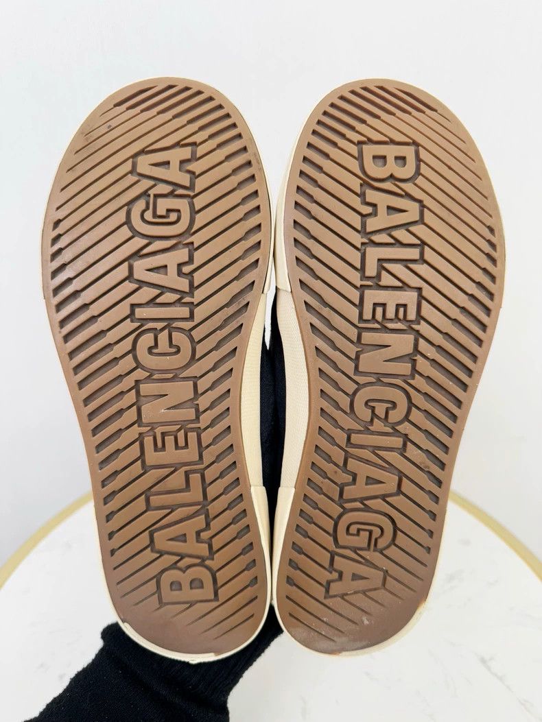 Balenciaga Balenciaga Canvas Sneakers in Size 38 Size US 8 / IT 38 - 7 Thumbnail