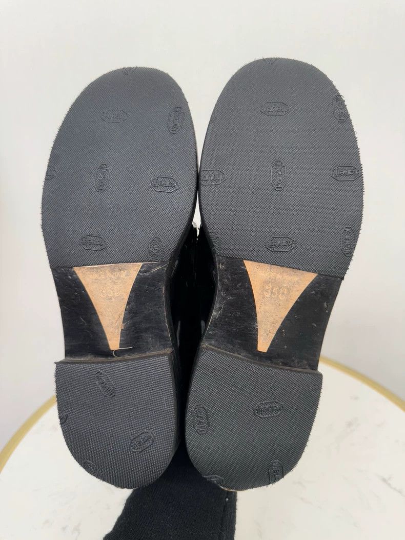 Chanel Chanel Black Loafers Size 35 Used Size US 5 / IT 35 - 7 Thumbnail