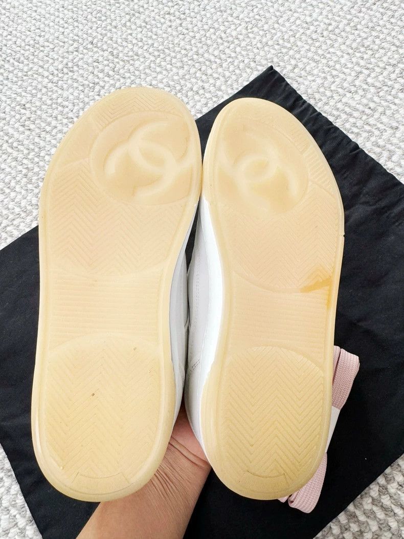 Chanel Chanel Women's Sneakers with Pink Laces Size US 6 / IT 36 - 7 Thumbnail