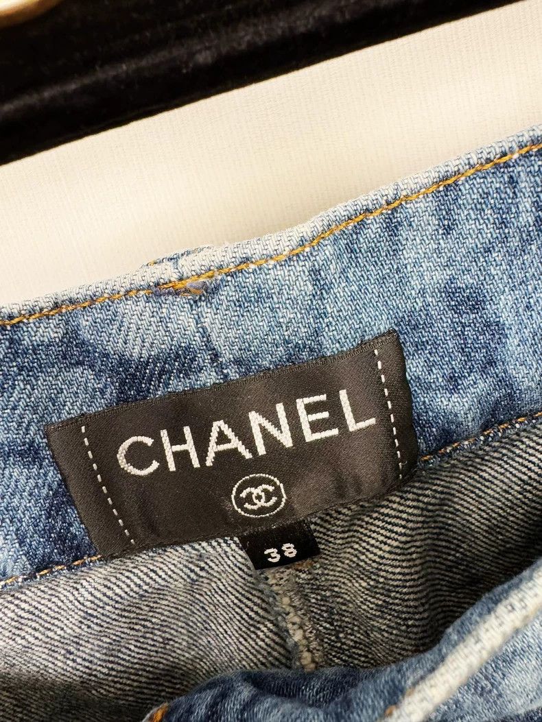 Chanel Chanel Floral Pattern Denim Pants Size 38 Size 38" / US 16 / IT 52 - 3 Thumbnail