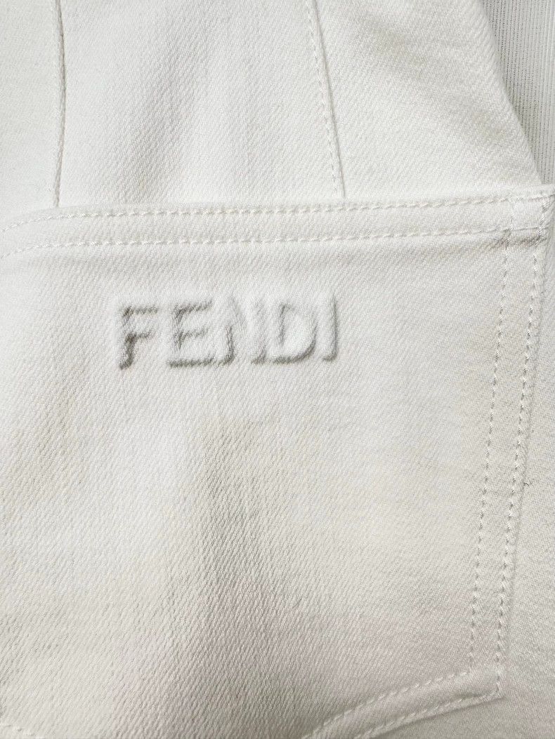 Fendi Fendi New White Shorts with Tag Size 36" / US 14 / IT 50 - 6 Thumbnail