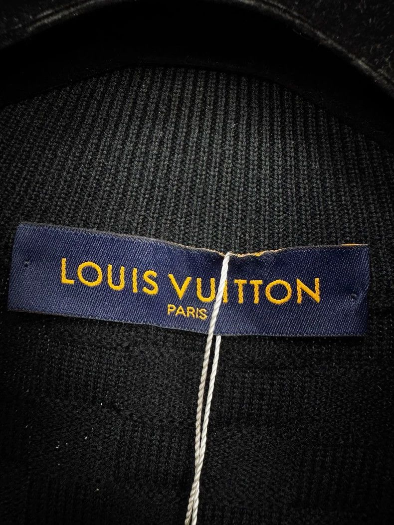 Louis Vuitton Louis Vuitton Knitted Jacket in Dark Color Size XS / US 0-2 / IT 36-38 - 2 Thumbnail