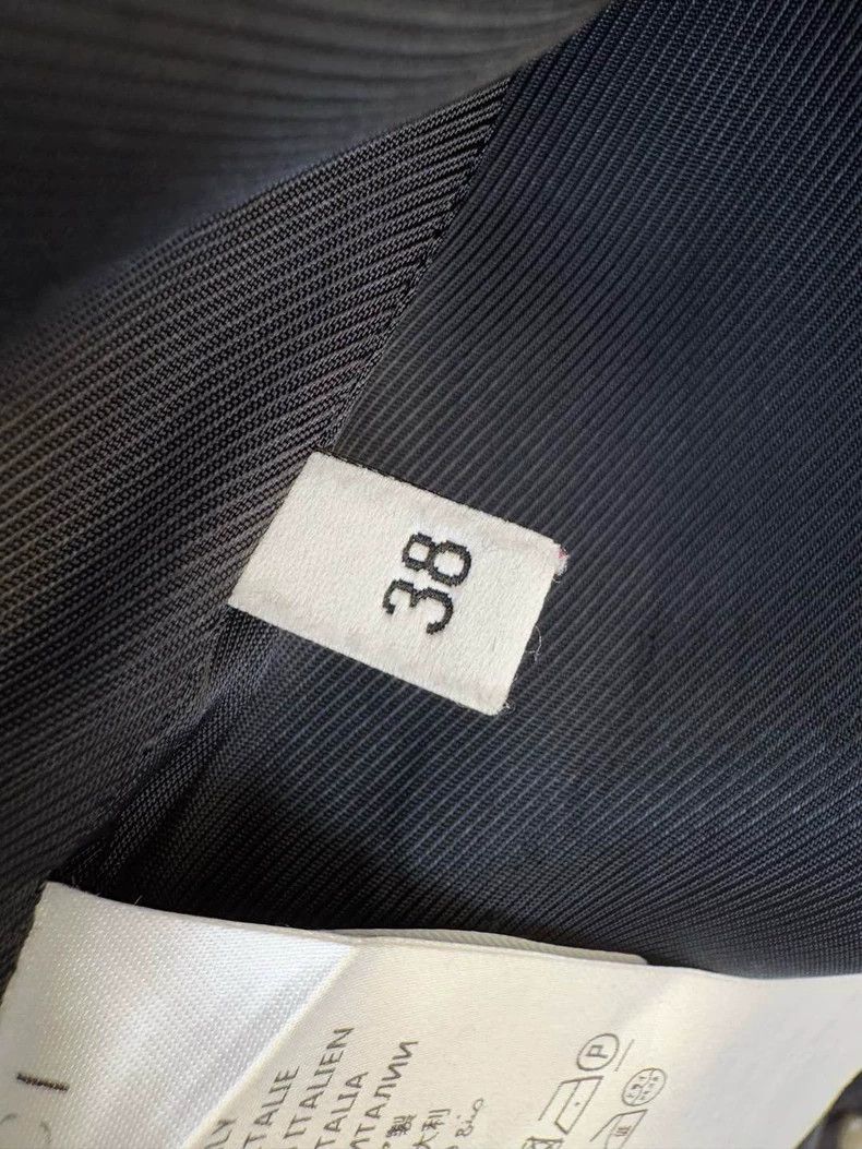 Gucci Gucci Black Wool Coat with Pearl Buttons Size M / US 6-8 / IT 42-44 - 5 Thumbnail