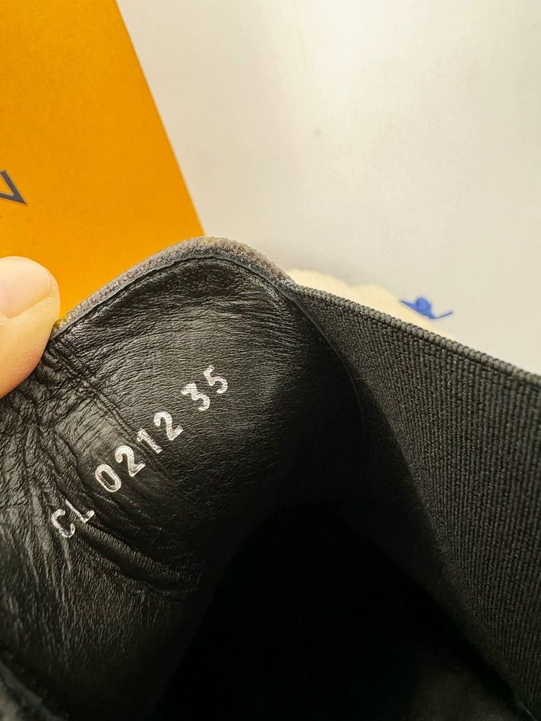 Louis Vuitton Louis Vuitton Chelsea Boots in Black Size US 5 / IT 35 - 4 Thumbnail