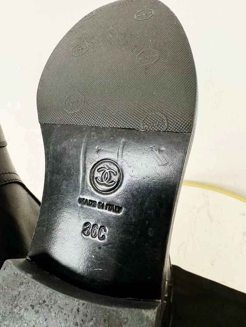 Chanel Chanel Boots in Excellent Condition Size US 6 / IT 36 - 7 Thumbnail