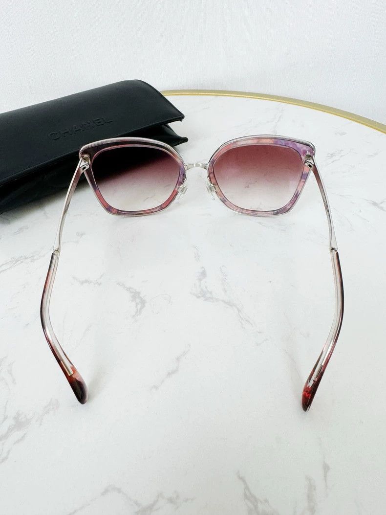 Chanel Chanel Sunglasses with Case for Sale Size ONE SIZE - 3 Thumbnail