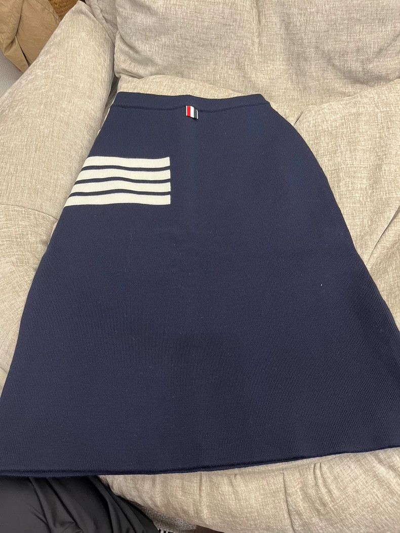 Thom Browne Thom Browne Knitted Skirt Size 40 - dmc Size US 31 - 2 Thumbnail