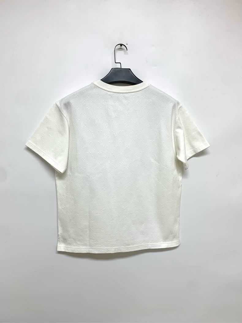 Louis Vuitton LV Logo Short Sleeve Shirt in White - dmc Size US M / EU 48-50 / 2 - 2 Thumbnail