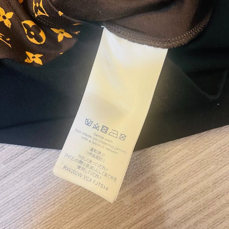 Louis Vuitton LV Monogram T-Shirt in Excellent Condition - dmc Size US M / EU 48-50 / 2 - 4 Thumbnail