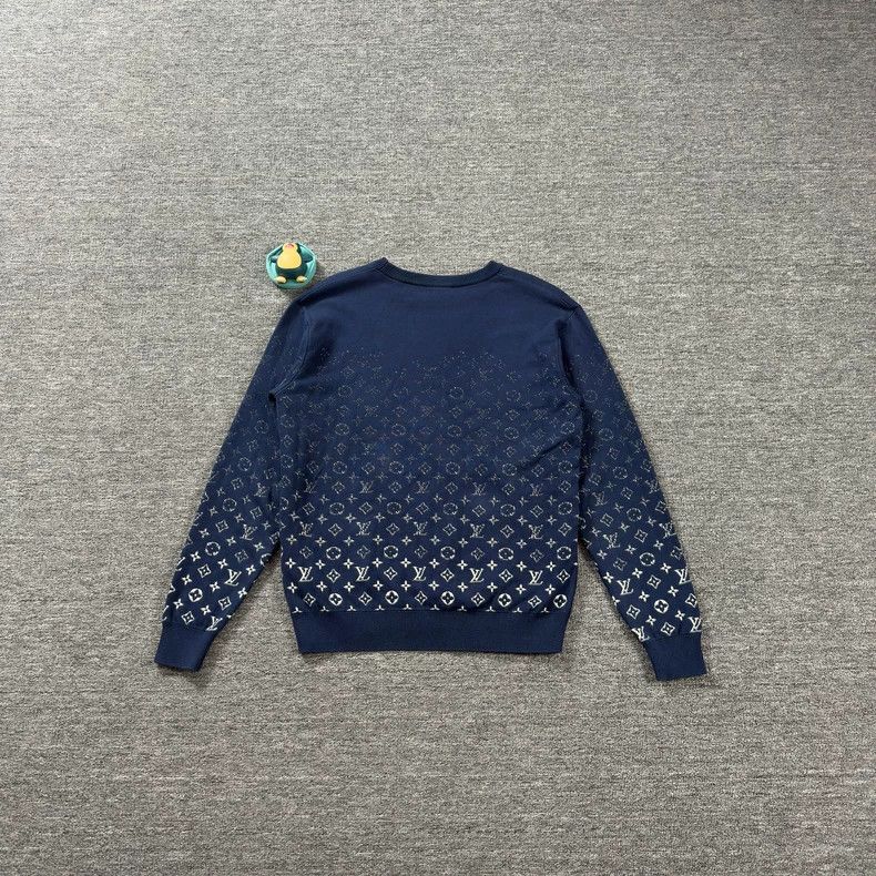 Louis Vuitton Blue Gradient Knit Sweater with Pattern - dmc Size US M / EU 48-50 / 2 - 7 Thumbnail