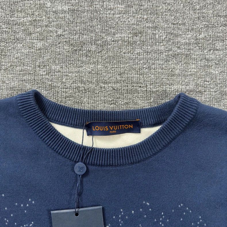 Louis Vuitton Blue Gradient Knit Sweater with Pattern - dmc Size US M / EU 48-50 / 2 - 2 Thumbnail