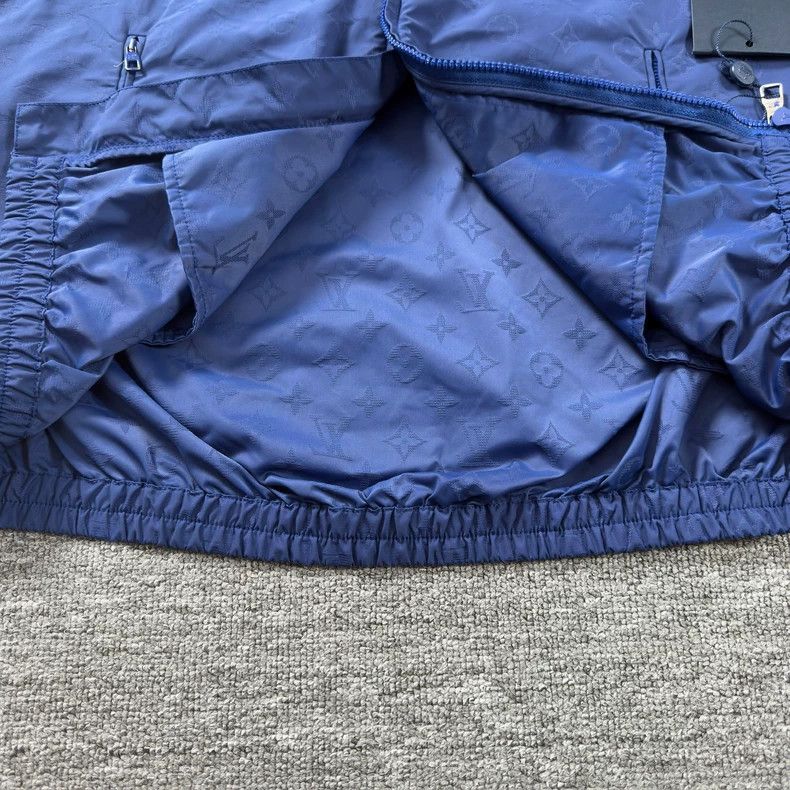 Louis Vuitton Blue Jacket with Floral Pattern and Hood - dmc Size US L / EU 52-54 / 3 - 5 Thumbnail