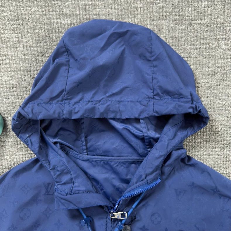 Louis Vuitton Blue Jacket with Floral Pattern and Hood - dmc Size US L / EU 52-54 / 3 - 2 Thumbnail