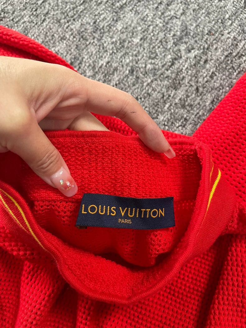 Louis Vuitton Louis Vuitton Red Knitted Top with Logo - dmc Size US S / EU 44-46 / 1 - 5 Thumbnail