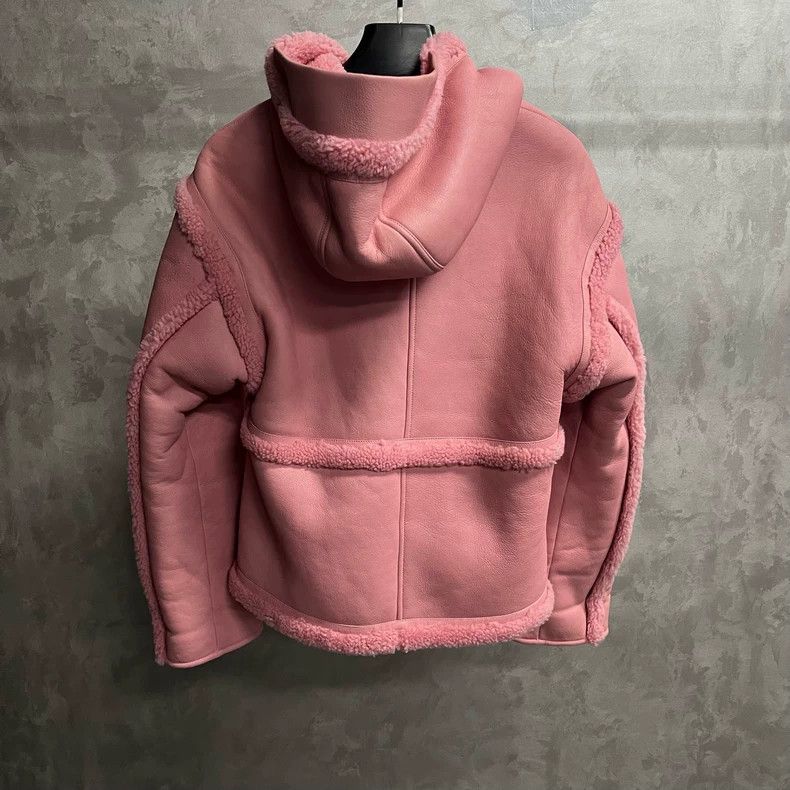Louis Vuitton Pink Shearling Coat from Louis Vuitton - dmc Size US S / EU 44-46 / 1 - 2 Thumbnail