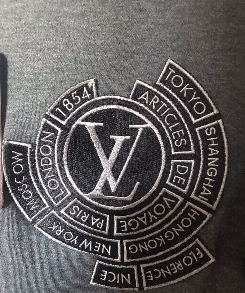 Louis Vuitton Louis Vuitton Logo Embroidered Short Sleeve T-Shirt - dmc Size US S / EU 44-46 / 1 - 2 Thumbnail