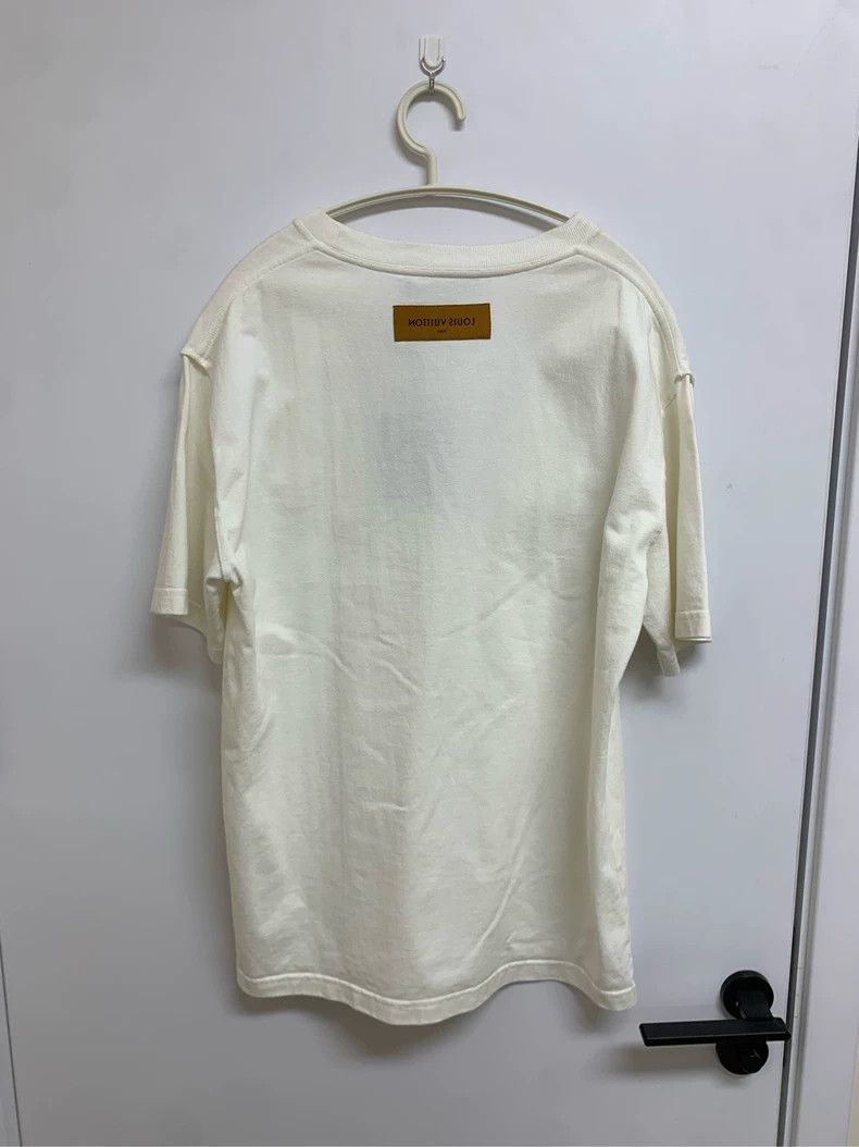 Louis Vuitton White Graffiti Embroidered Short Sleeve T-Shirt - dmc Size US L / EU 52-54 / 3 - 2 Thumbnail