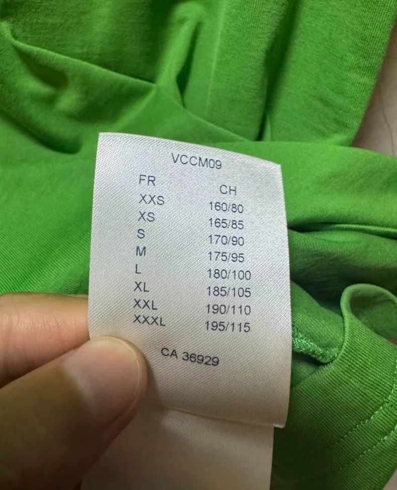 Louis Vuitton LV Embossed Short Sleeve T-Shirt - dmc Size US S / EU 44-46 / 1 - 6 Thumbnail