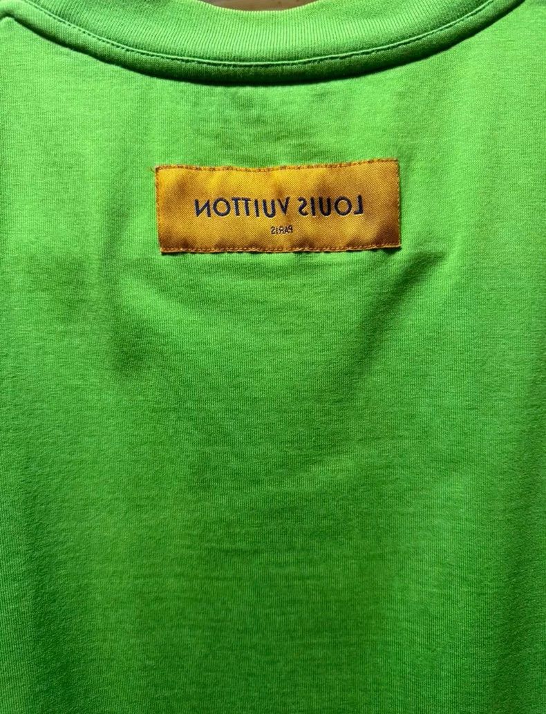 Louis Vuitton LV Embossed Short Sleeve T-Shirt - dmc Size US S / EU 44-46 / 1 - 7 Thumbnail