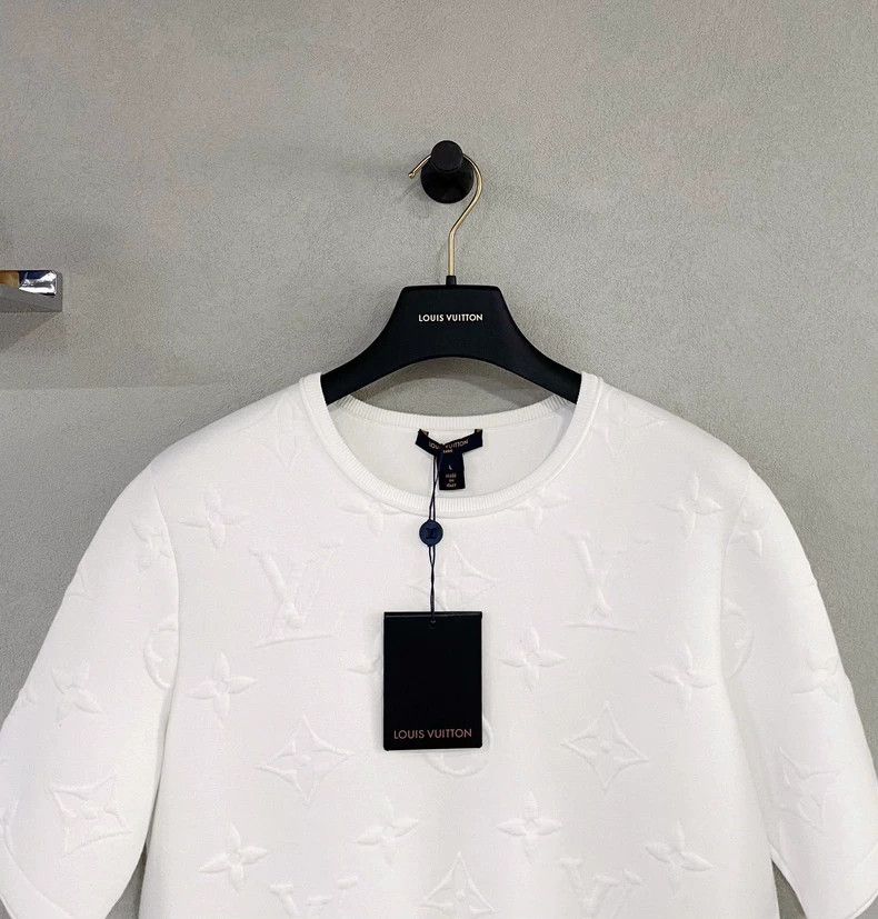 Louis Vuitton White Short Sleeve Printed T-Shirt Size L - dmc Size US L / EU 52-54 / 3 - 3 Thumbnail