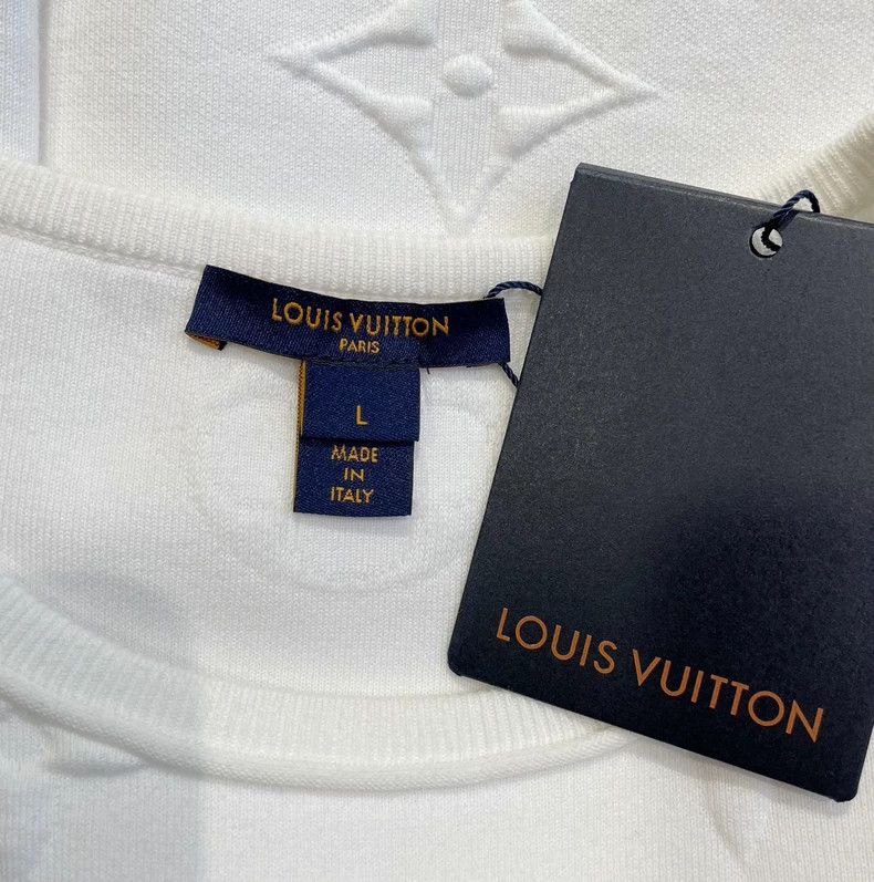 Louis Vuitton White Short Sleeve Printed T-Shirt Size L - dmc Size US L / EU 52-54 / 3 - 5 Thumbnail