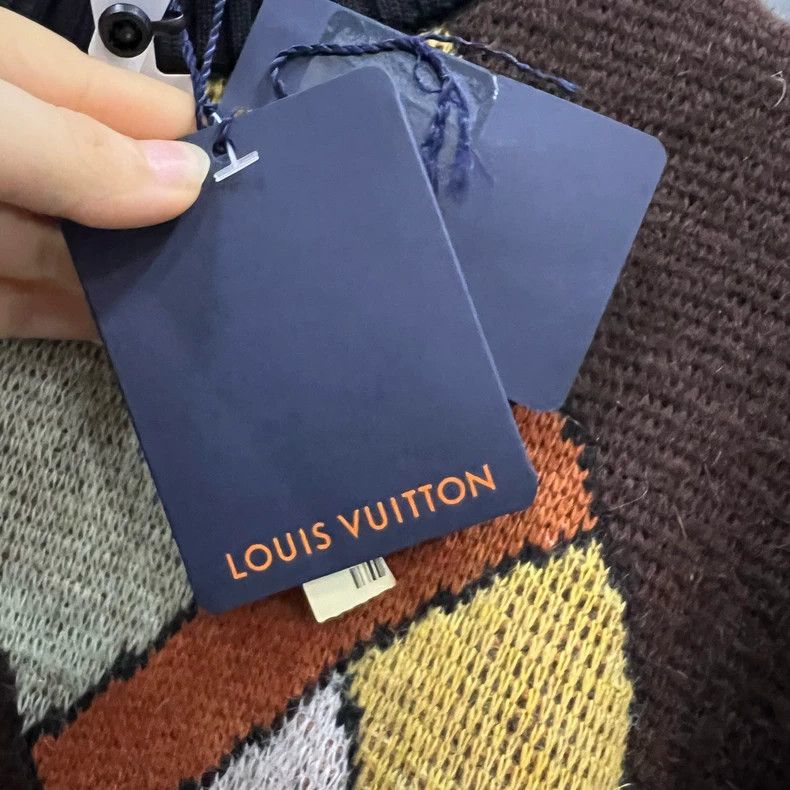 Louis Vuitton Louis Vuitton Colorful Knit Pullover Sweater - dmc Size US S / EU 44-46 / 1 - 6 Thumbnail