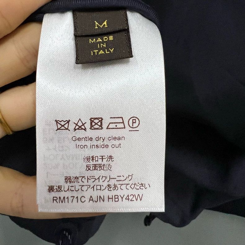 Louis Vuitton Louis Vuitton Navy Functional Jacket Size M - dmc Size US M / EU 48-50 / 2 - 4 Thumbnail