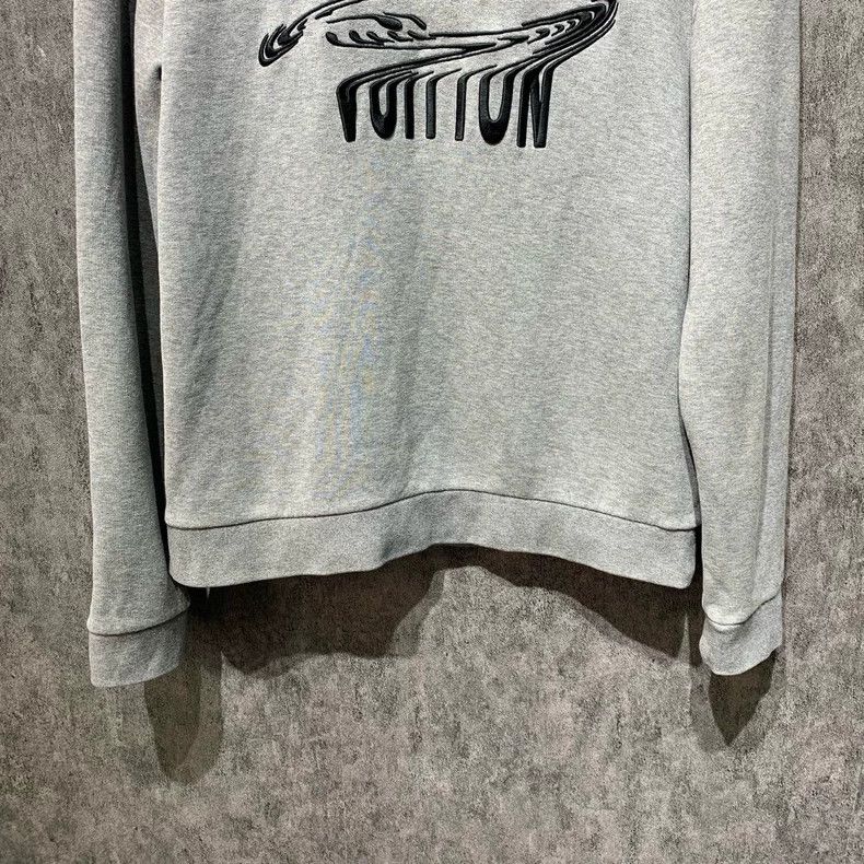 Louis Vuitton Louis Vuitton Gray Twisted Letter Sweatshirt - dmc Size US M / EU 48-50 / 2 - 4 Thumbnail