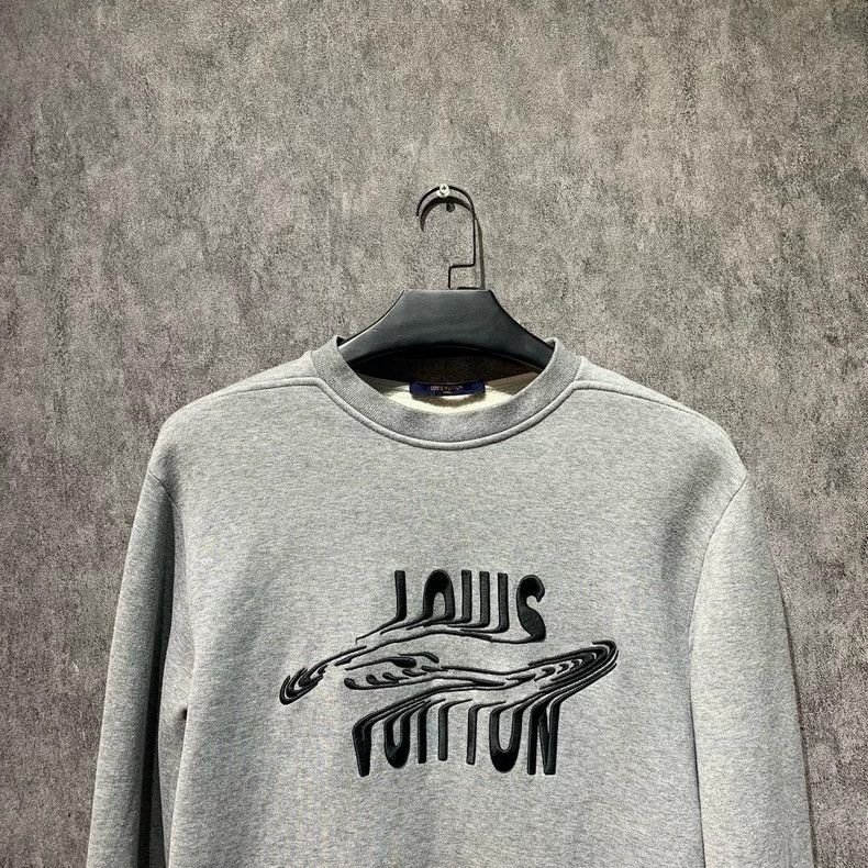 Louis Vuitton Louis Vuitton Gray Twisted Letter Sweatshirt - dmc Size US M / EU 48-50 / 2 - 3 Thumbnail