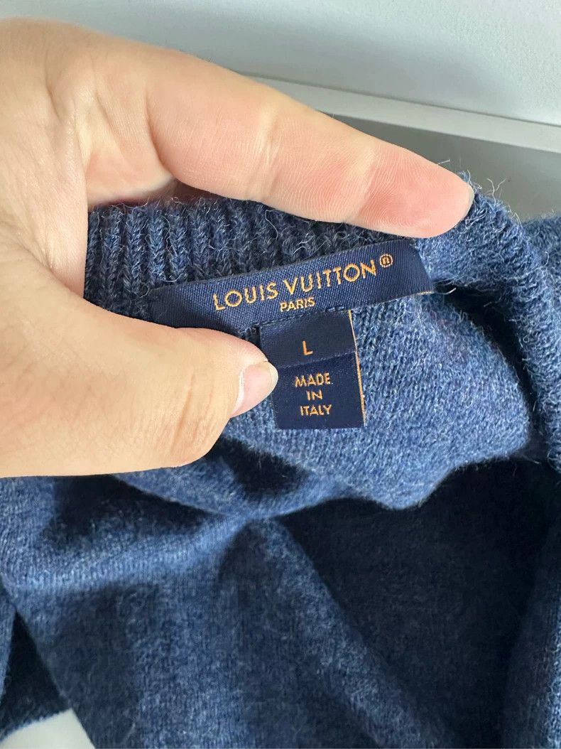 Louis Vuitton New Blue Cardigan Wool Sweater - dmc Size US L / EU 52-54 / 3 - 3 Thumbnail
